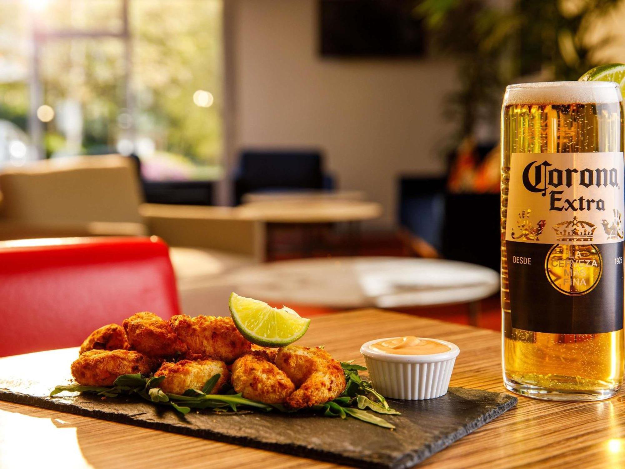 Ibis Coventry South Hotell Eksteriør bilde